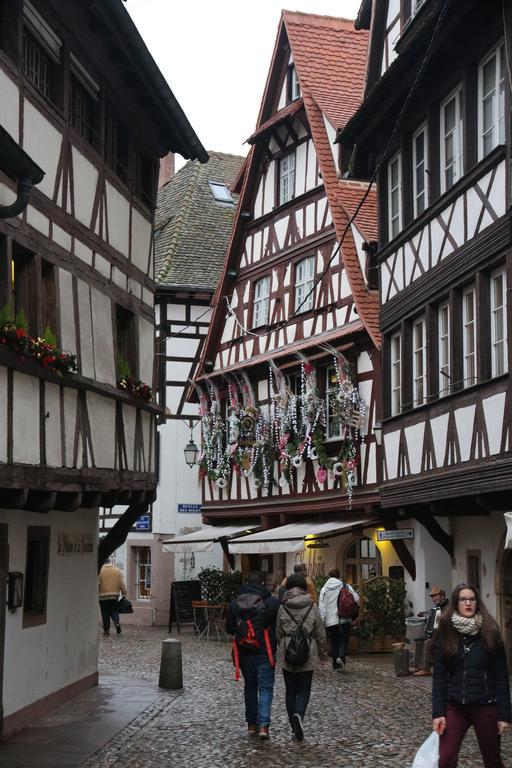 Les Dentelles - Appartement Meuble Design Petite France Strasbourg Exterior photo